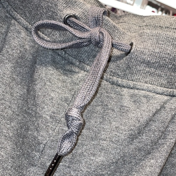 Grey FILA Joggers with pockets size xXL unisex boyfriend type bottoms fitted - Picture 5 of 6